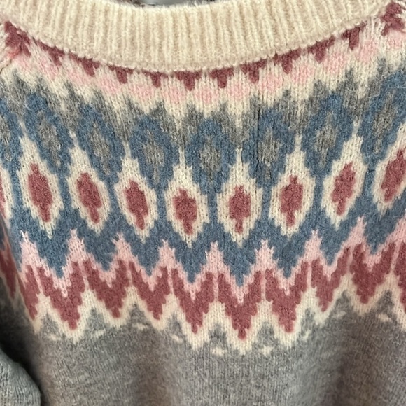 Gray And Blue Crewneck Sweater Size XL NWT COTTON EMPORIUM - Picture 5 of 8